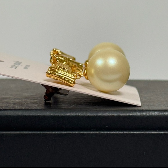 Kate Spade All Wrapped Up in Pearls Bow Drop Earrings NWT - Picture 3 of 7